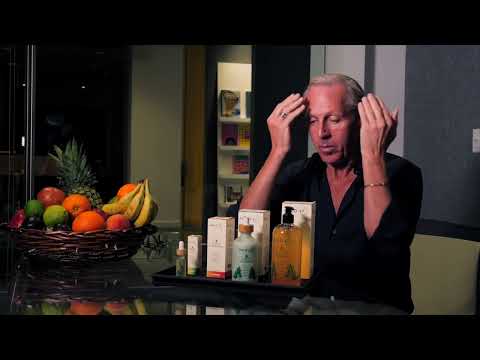 Cargar y reproducir el video en el visor de la galería, Tim Quinn discussesHalo42 Copaiba infused face and body elixir